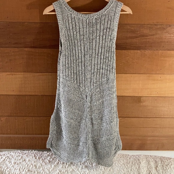 Sparrow (Anthropologie) Sweater Vest Tunic - Picture 3 of 5